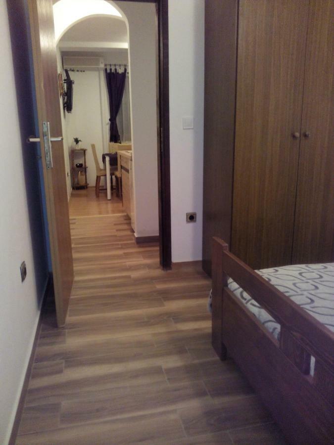 Apartment Artusi Pula Extérieur photo